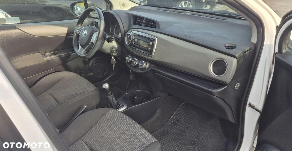Toyota Yaris 1.0 Active - 7
