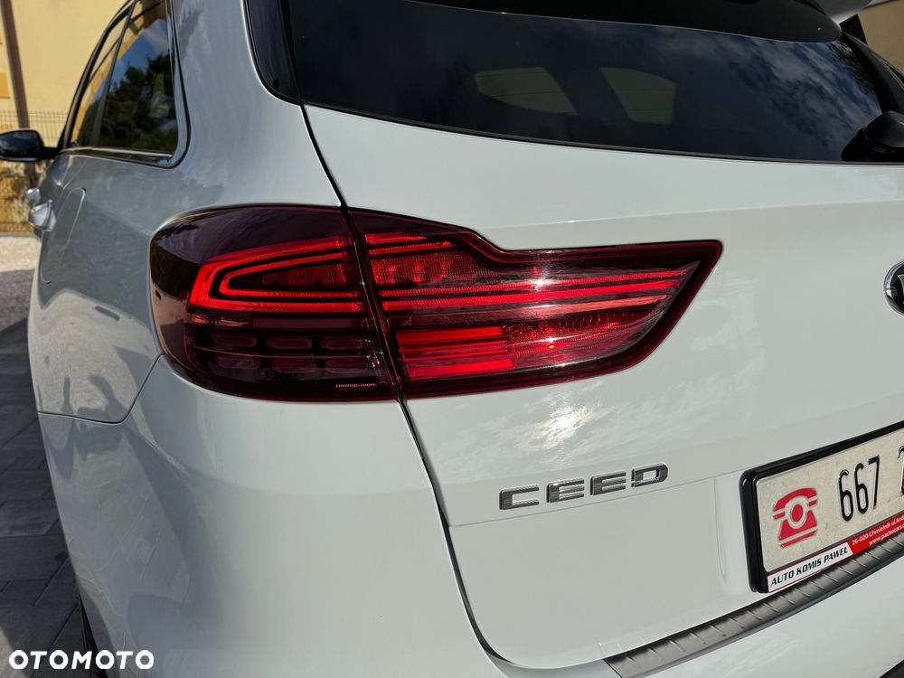 Kia Ceed 1.4 T-GDI OPF Spirit - 19
