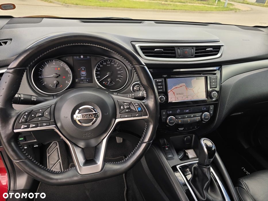 Nissan Qashqai 1.3 DIG-T DCT TEKNA+ - 27