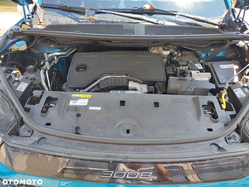Peugeot 3008 1.2 PureTech mHEV Allure Pack S&S e-DCS6 - 16