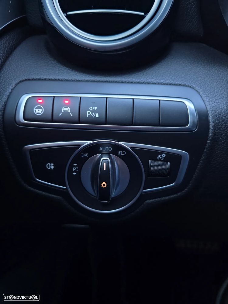 Mercedes-Benz C 43 AMG 4-Matic - 28