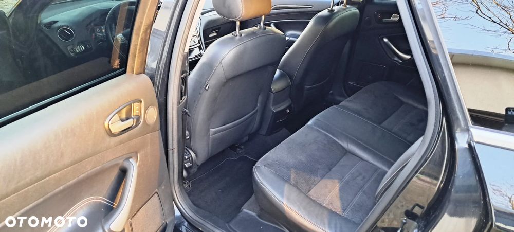 Ford Mondeo 2.0 TDCi Titanium X - 19