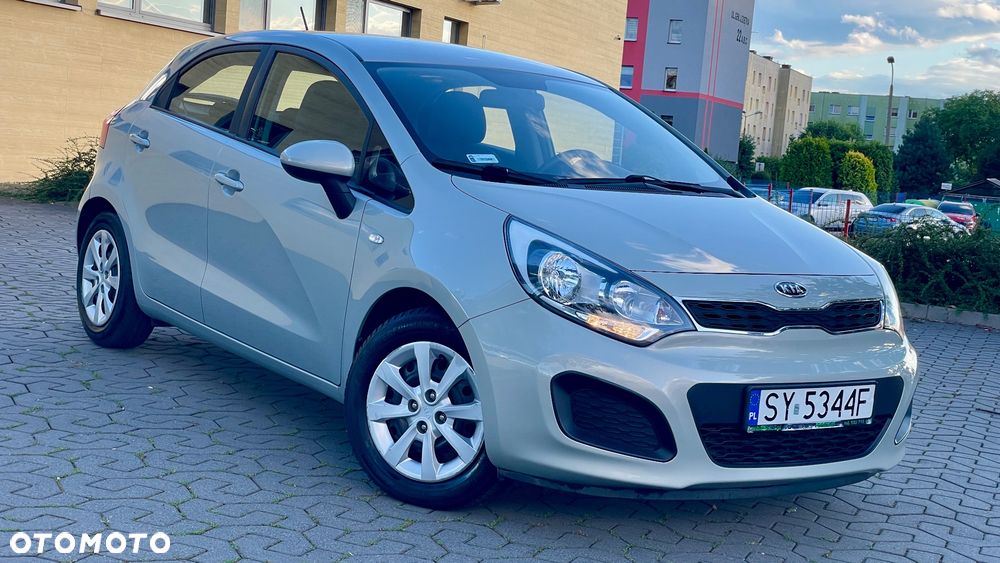 Kia Rio 1.1 crdi L - 38