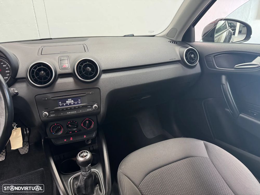Audi A1 1.2 TFSI Ambition - 16