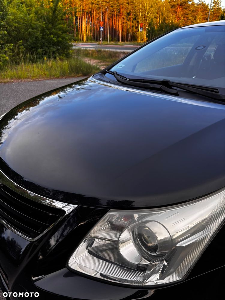 Toyota Avensis 1.8 Luna - 6