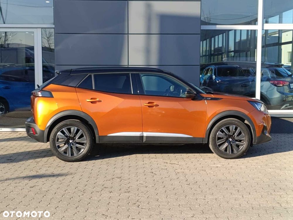Peugeot 2008 1.2 PureTech GT Pack S&S EAT8 - 5
