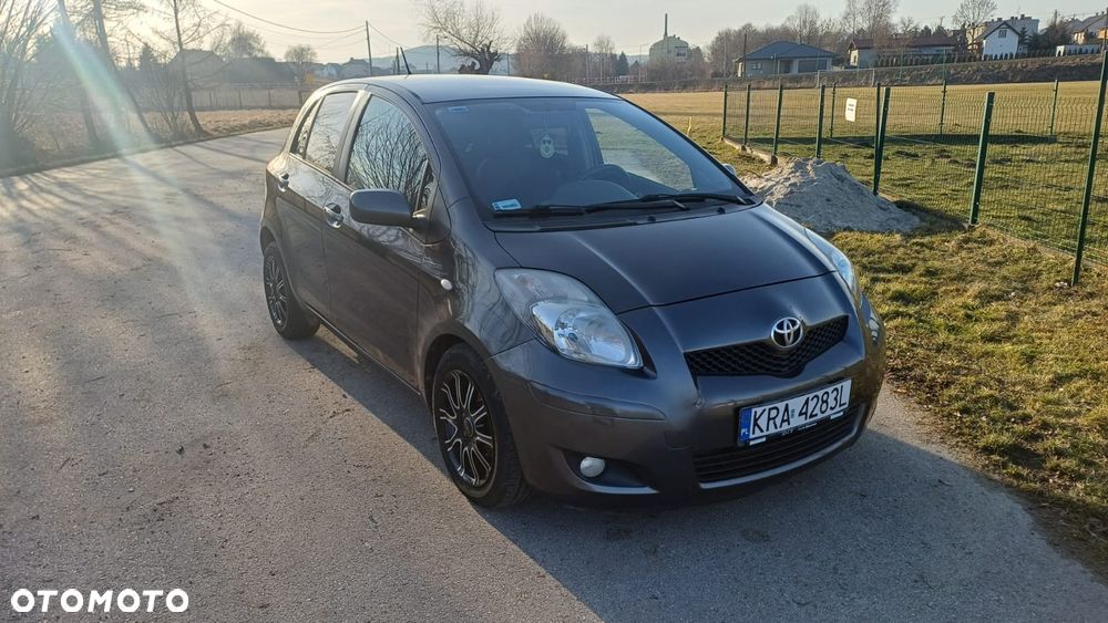 Toyota Yaris 1.33 2010 - 3