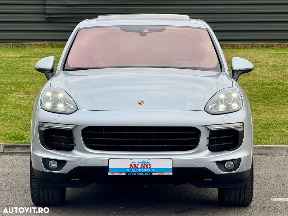 Porsche Cayenne Platinum Edition