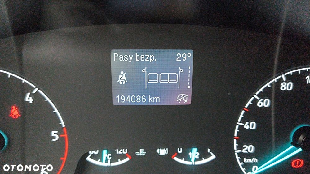 Ford Transit - 28