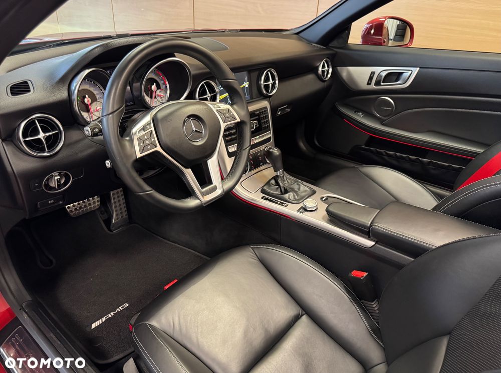 Mercedes-Benz SLK 350 - 11