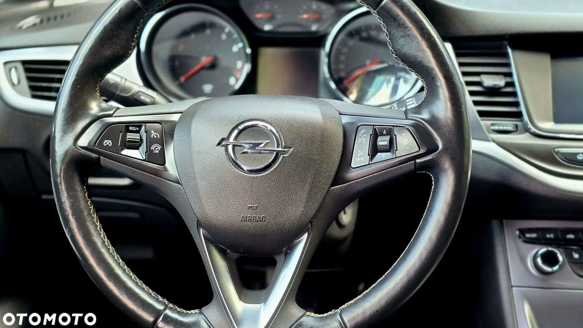 Opel Astra 1.4 Turbo Dynamic - 19