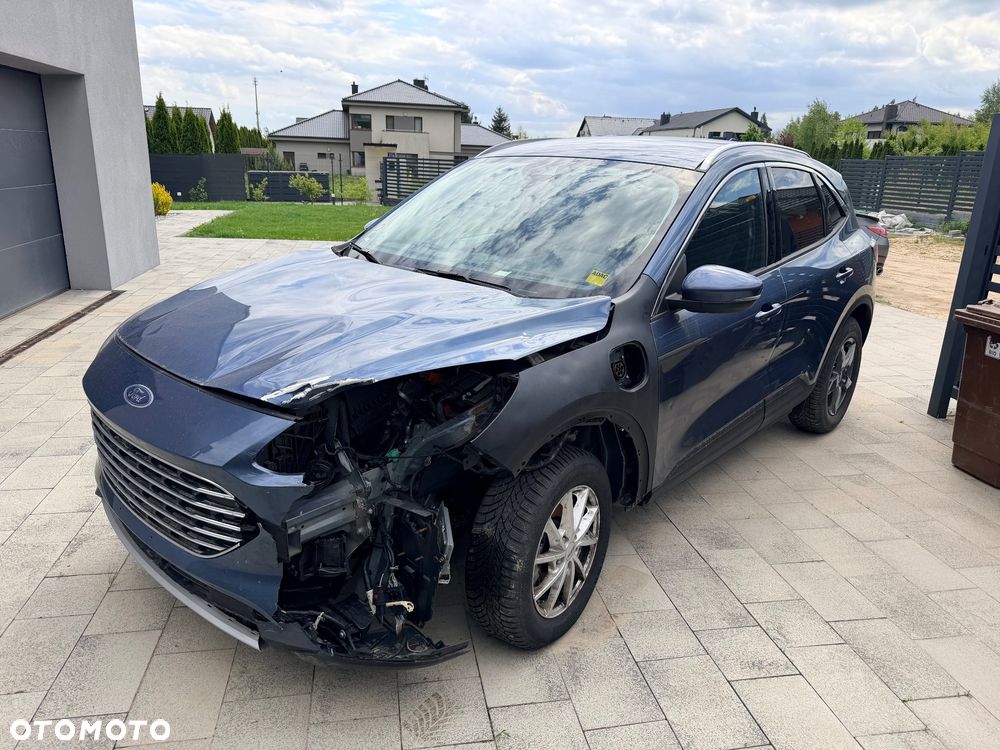 Ford Kuga - 4