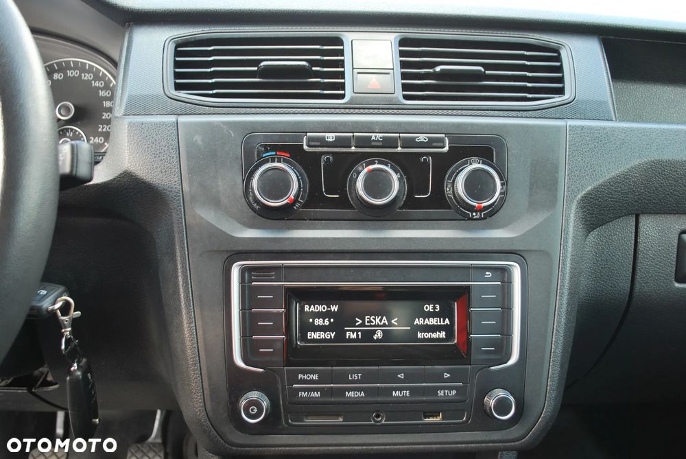 Volkswagen Caddy - 12