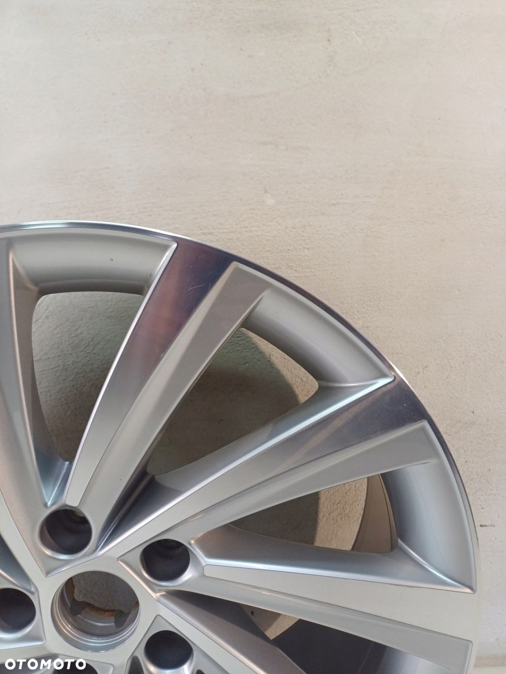 FELGA ALUMINIOWA SKODA OCTAVIA IV 4 7.5" x 18" 5x112 ET 48 - 4