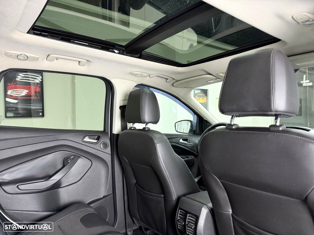 Ford Kuga 2.0 TDCi Titanium - 21