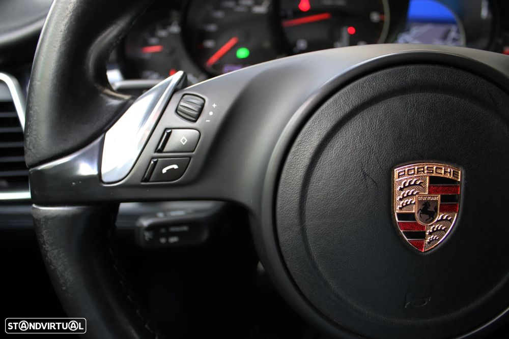 Porsche Panamera 3.0 V6 - 36