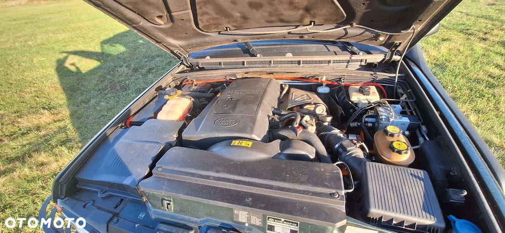 Land Rover Discovery - 26