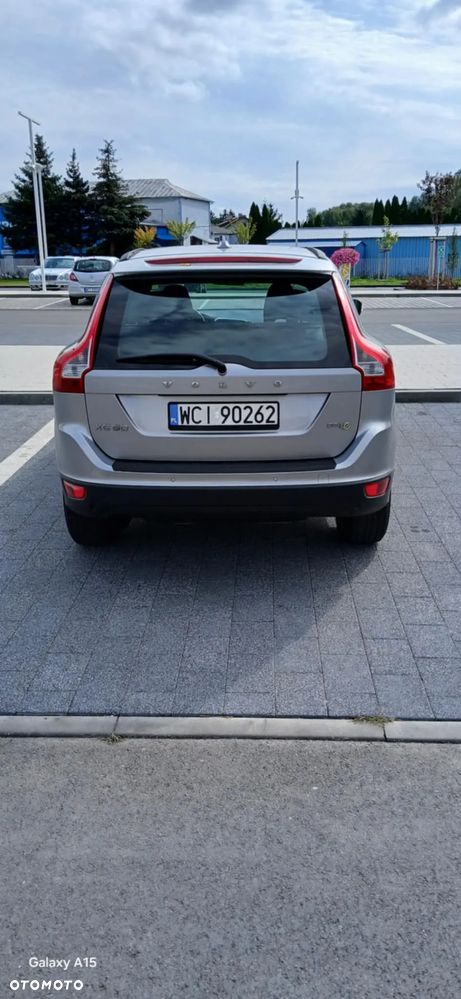 Volvo XC 60 DRIVe R-Design - 6