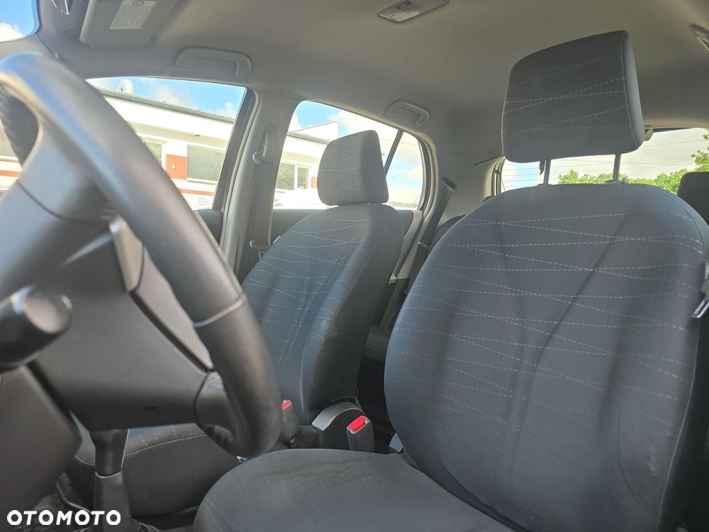 Toyota Yaris 1.3 Luna A/C - 10