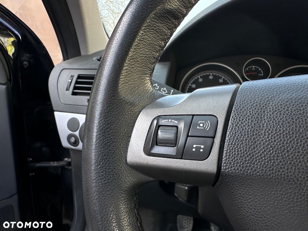 Opel Astra 1.6 Edition - 9