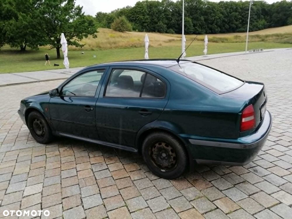 Skoda Octavia - 3