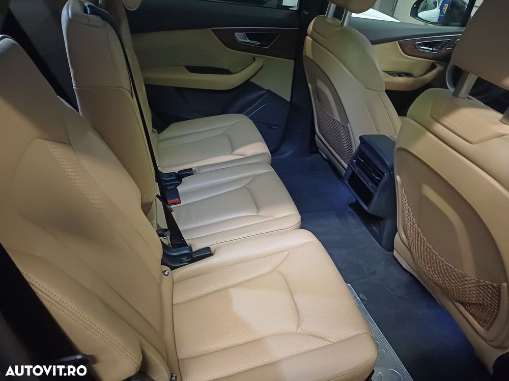 Audi Q7 3.0 50 TDI quattro Tiptronic S Line - 3