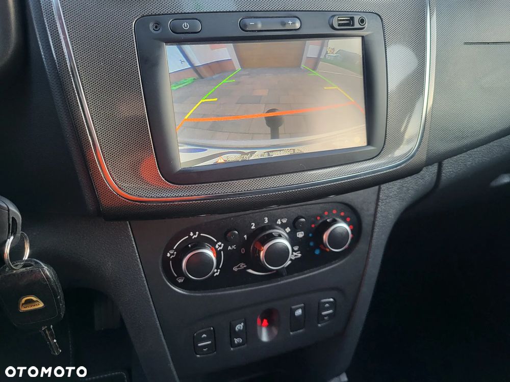 Dacia Sandero TCe 90 S&S Laureate - 12