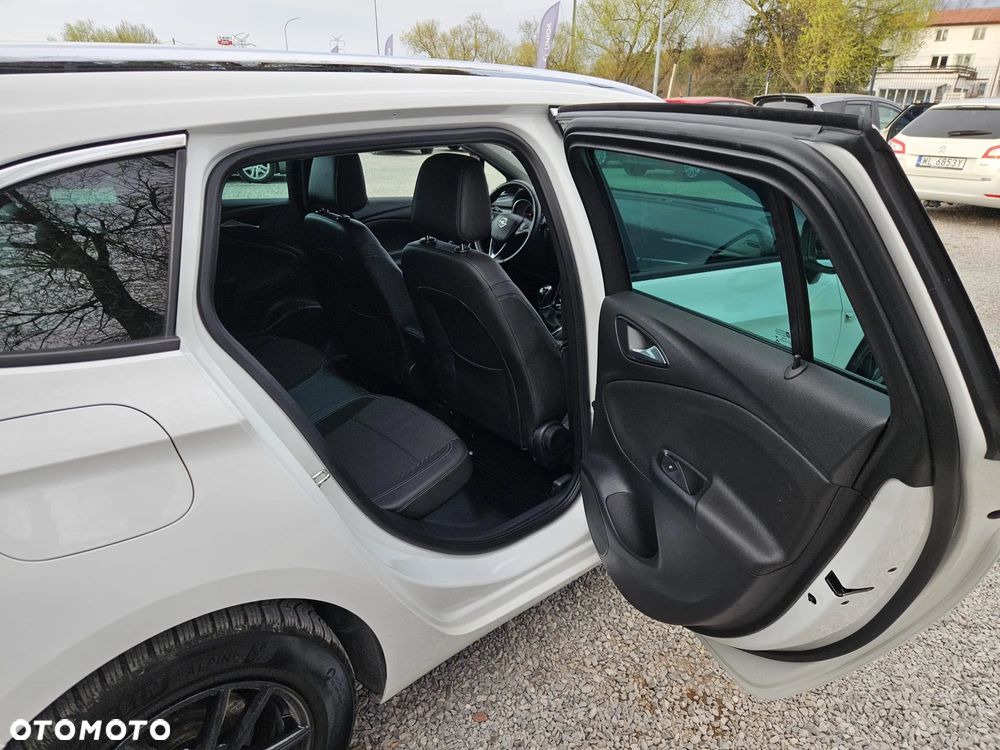 Opel Astra 1.4 Turbo Start/Stop Innovation - 34