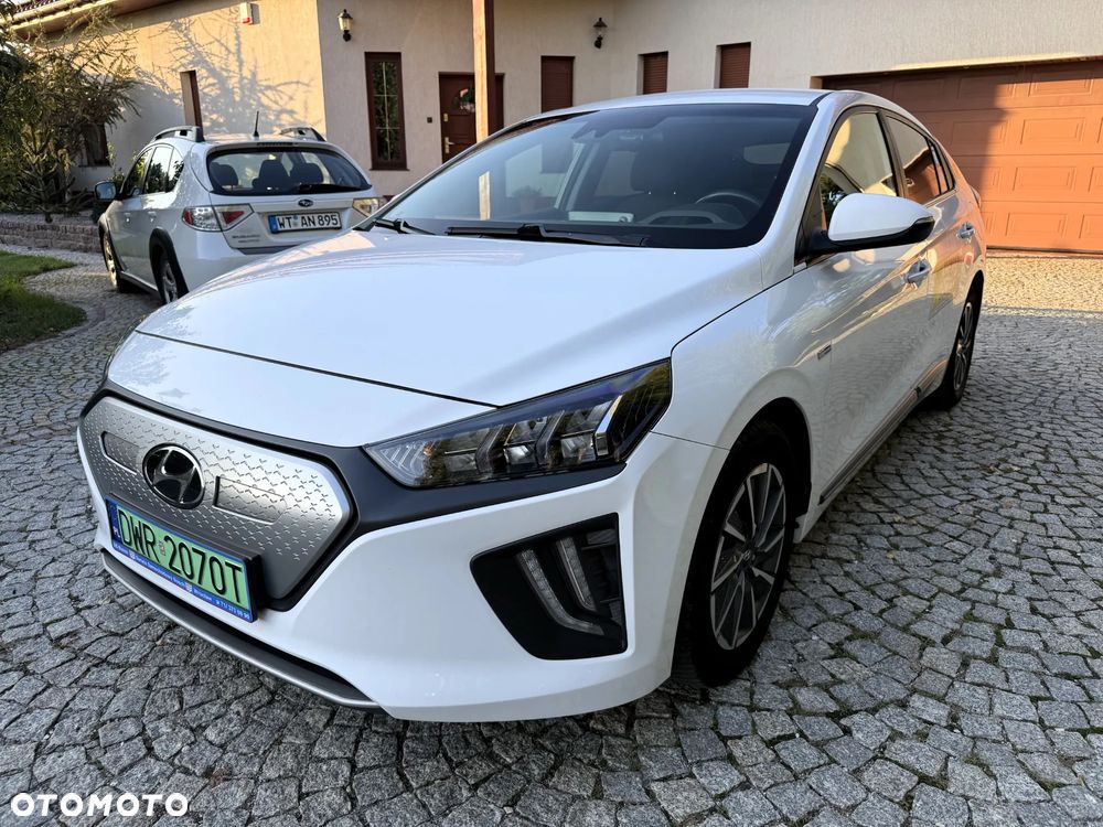 Hyundai IONIQ Electric Premium - 2