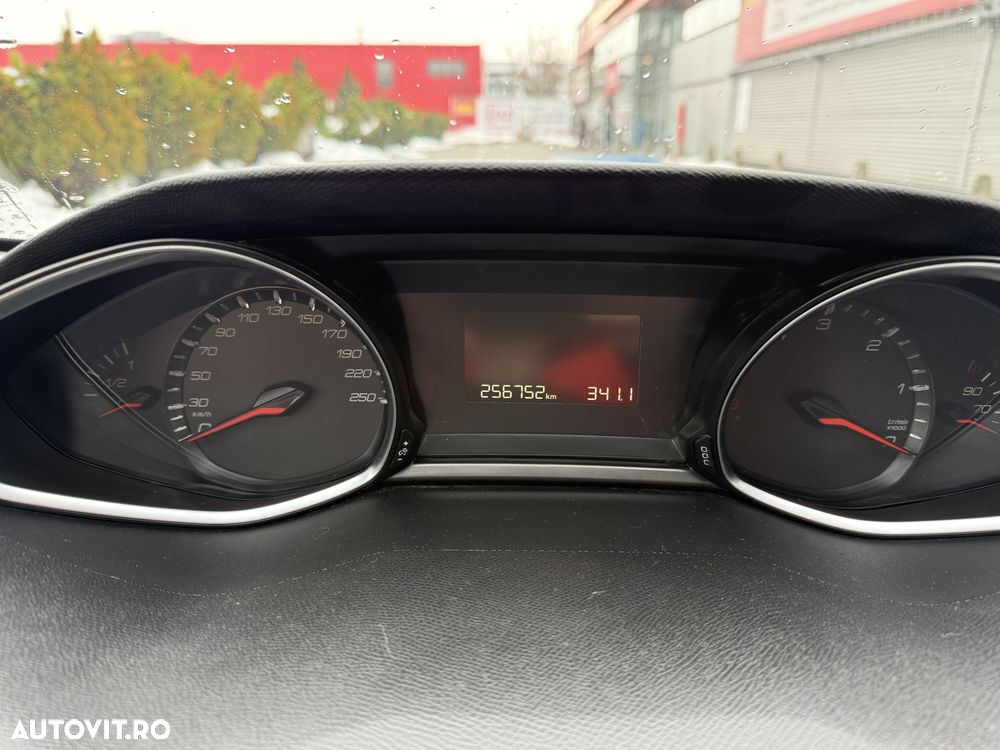 Peugeot 308 HDi FAP 110 Sport Plus - 16