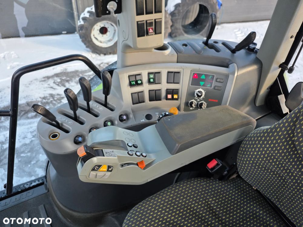 Claas Arion 630 - 10