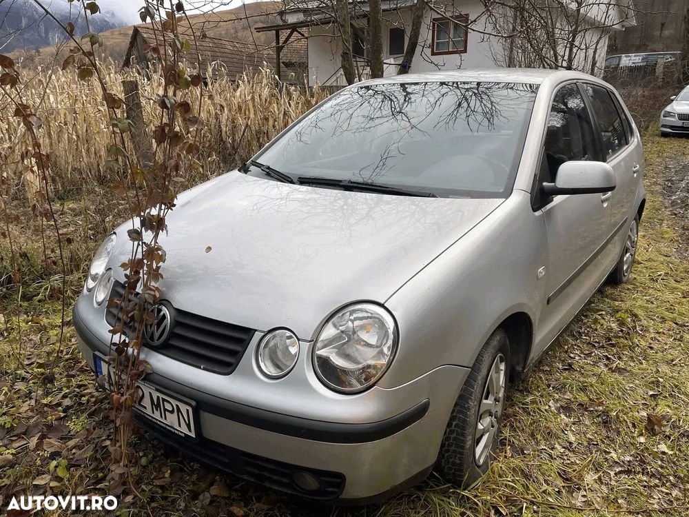 Volkswagen Polo 1.2 Attractive - 1
