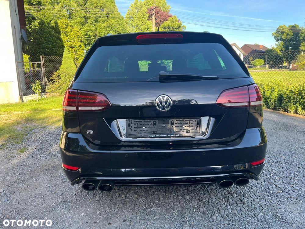 Volkswagen Golf R 4Motion (BlueMotion Technology) DSG - 6