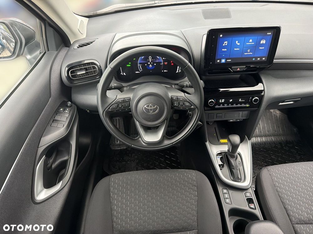 Toyota Yaris Cross - 20
