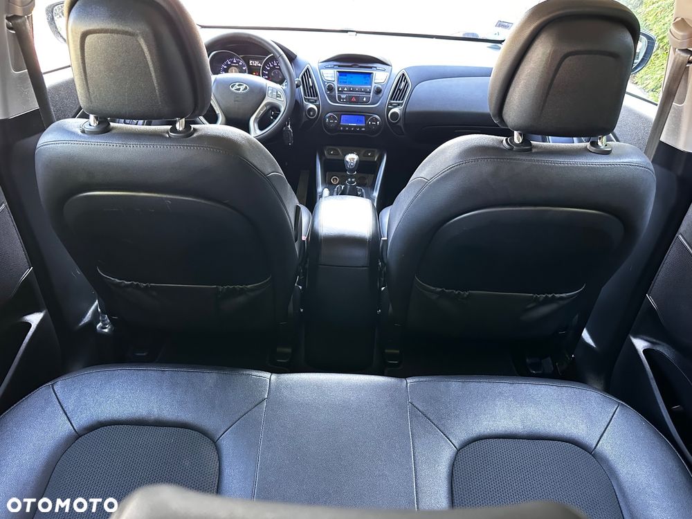 Hyundai ix35 1.6 2WD Fifa World Cup Edition - 28