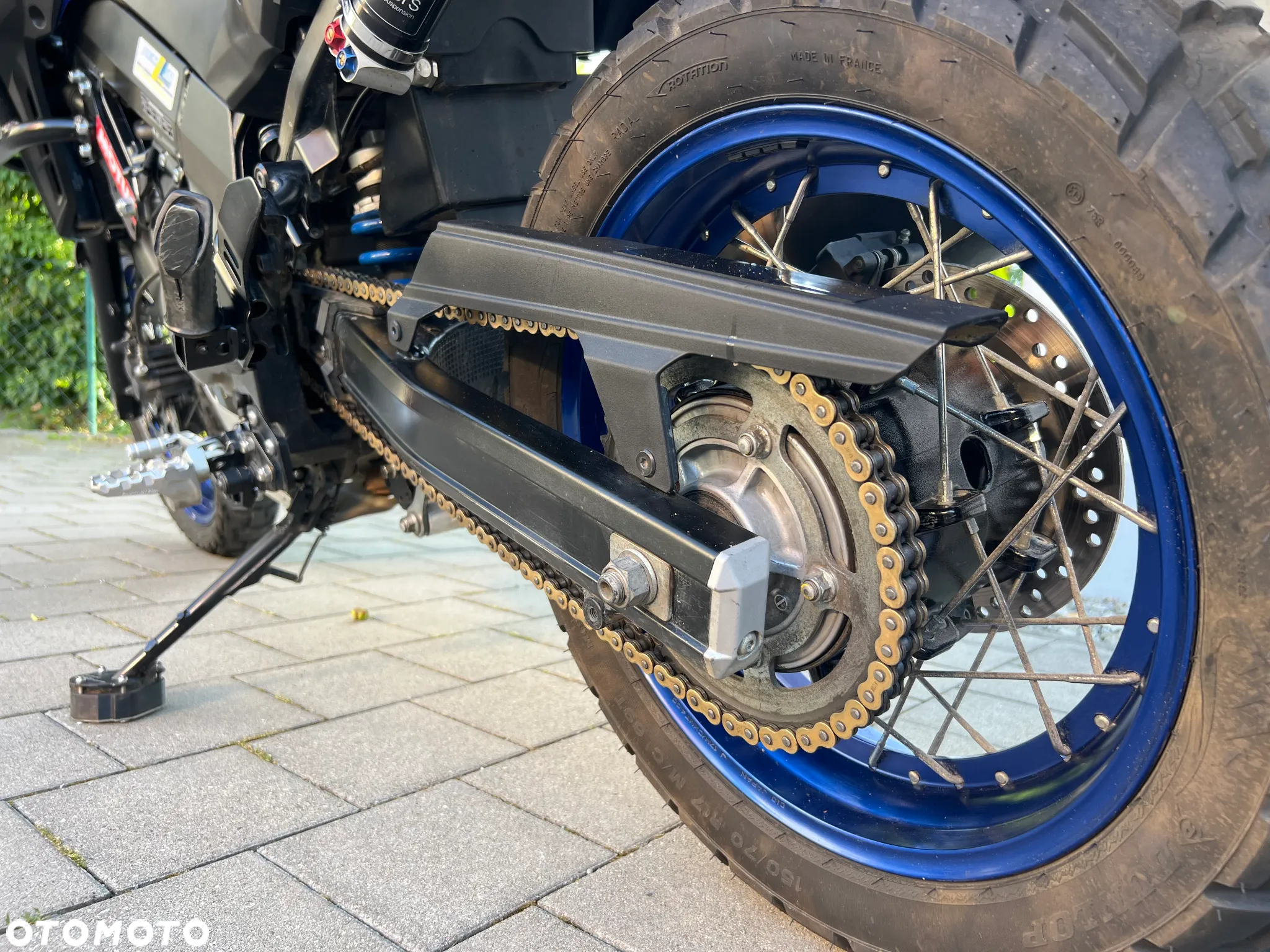 Suzuki V-STROM - 4