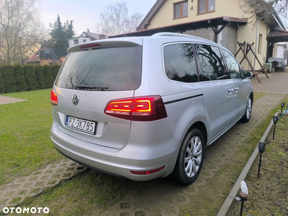 Volkswagen Sharan - 10