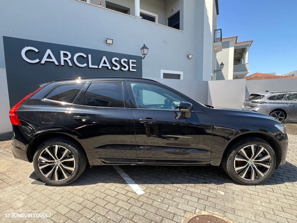 Volvo XC 60 2.0 B4 Plus Dark - 11