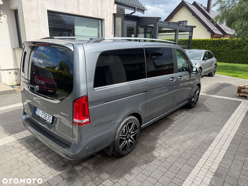 Mercedes-Benz Klasa V - 6