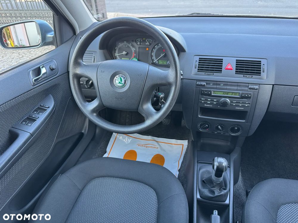 Skoda Fabia 2.0 Ambiente - 15