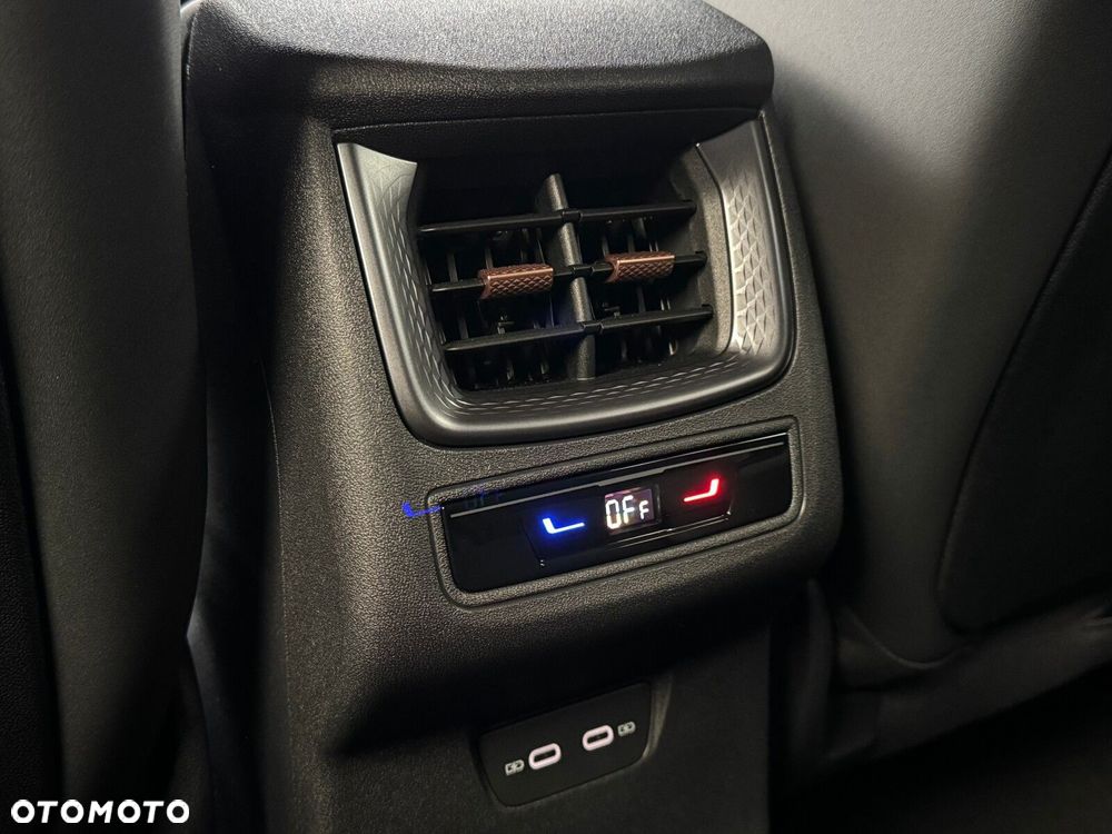 Cupra Terramar 1.5 eTSI mHEV Advantage Edition DSG - 39