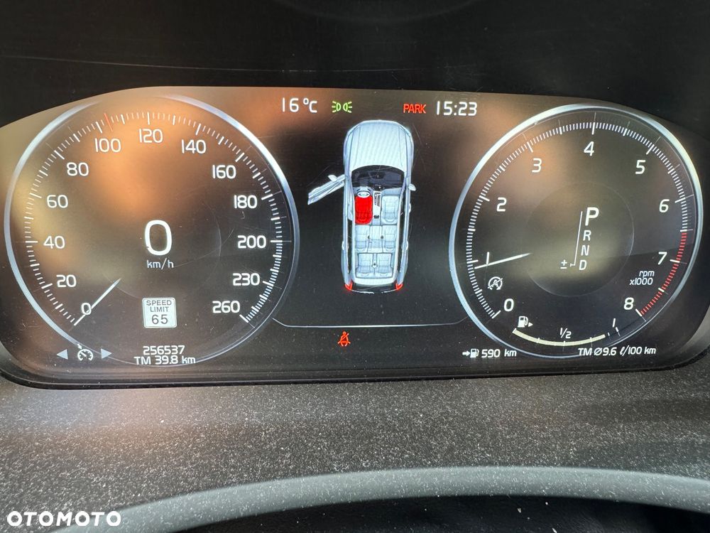 Volvo XC 90 T6 AWD Momentum 7os - 13