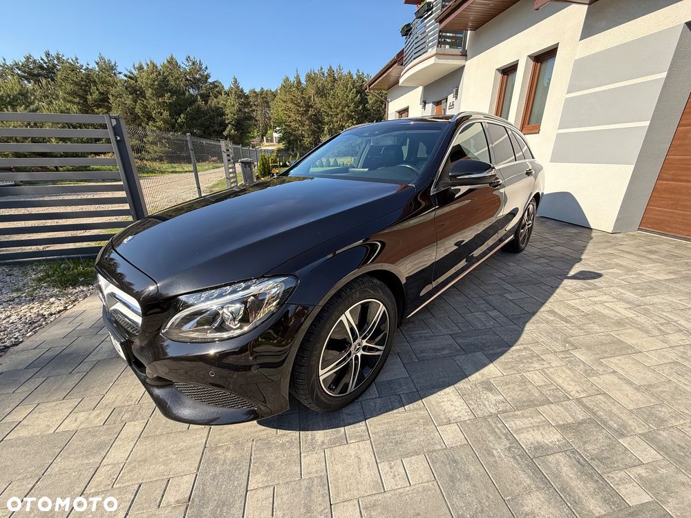 Mercedes-Benz Klasa C 180 7G-TRONIC Exclusive - 2