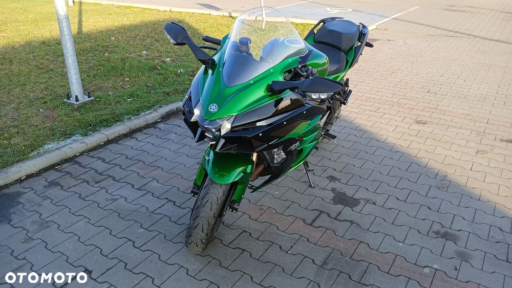 Kawasaki Ninja H2 SX - 8