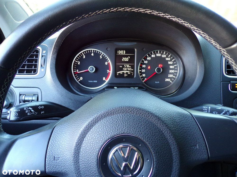 Volkswagen Polo - 31