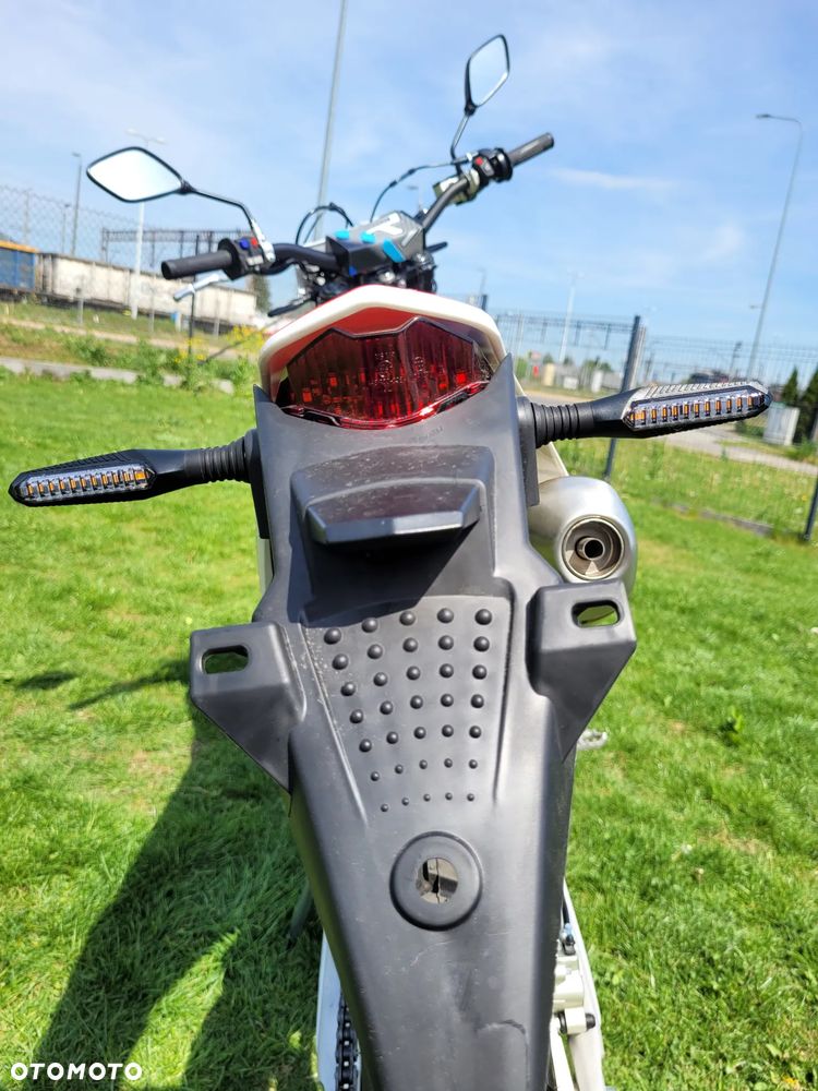Barton FRX 125 - 16