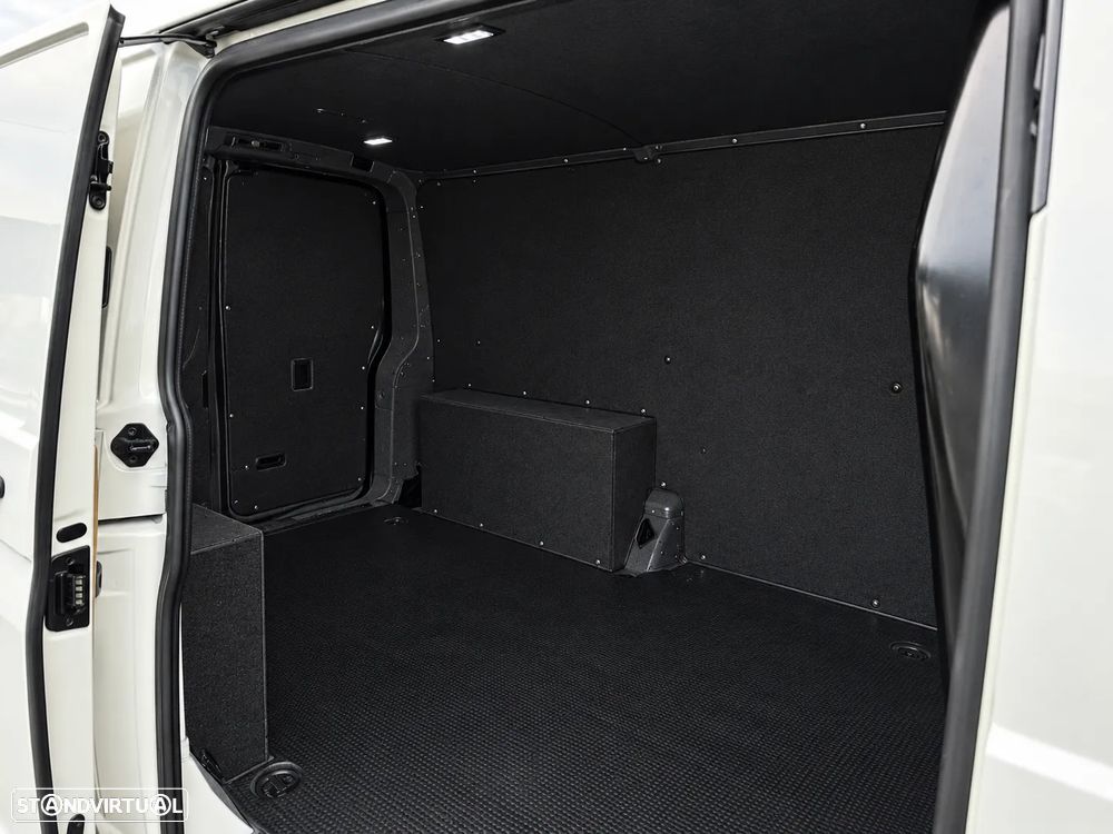VW Transporter - 8