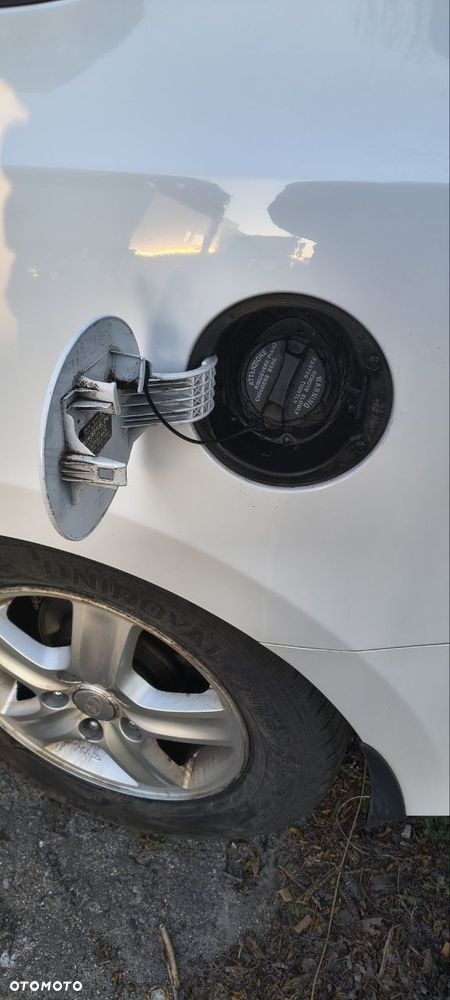 Hyundai i30 i30cw 1.6 Edition Plus - 12