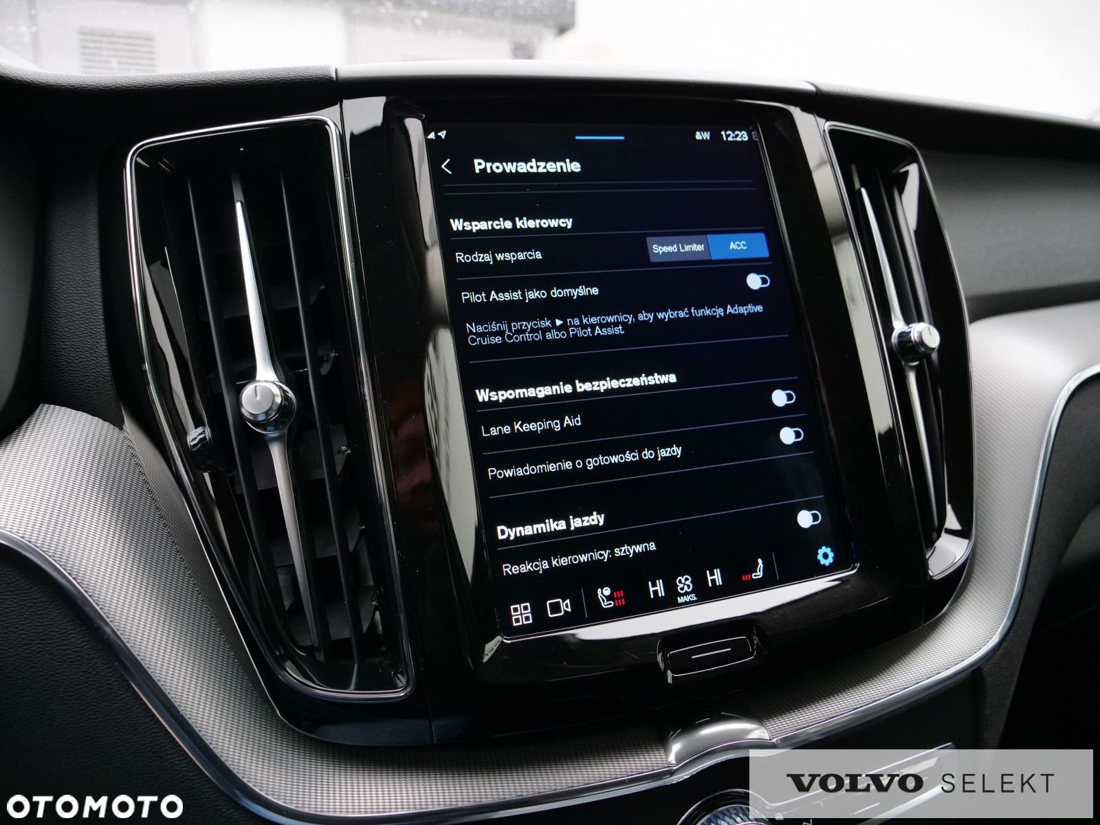 Volvo XC 60 - 26