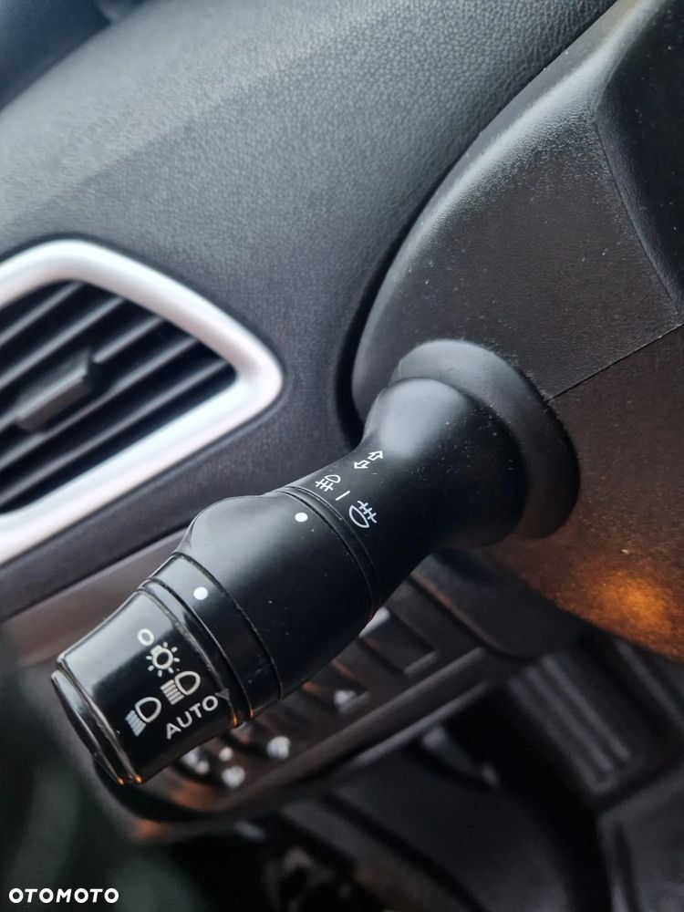 Renault Scenic TCe 130 Dynamique - 25